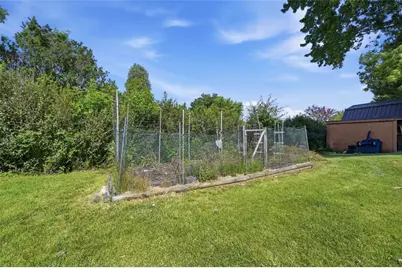 9117 Plateau Dr, Pittsburgh, PA 15237 - Photo 30