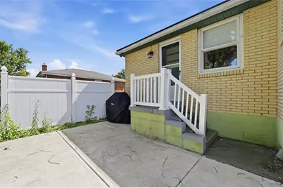 9117 Plateau Dr, Pittsburgh, PA 15237 - Photo 26