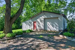1013 Three Degree Rd, Penn Township, PA 16002 - Photo 46