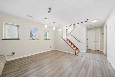 304 S Highlander Heights Drive, Pittsburgh, PA 15116 - Photo 26