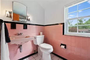 2738 Milford Dr, Bethel Park, PA 15102 - Photo 20