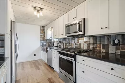 1382 Langeloth Rd, Smith Township, PA 15054 - Photo 16