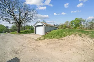 35 Bucey Rd, Hanover Township, PA 15021 - Photo 4