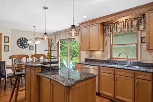 2414 Wedgewood Dr, Pittsburgh, PA 15090 - Photo 20