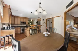 2414 Wedgewood Dr, Pittsburgh, PA 15090 - Photo 18