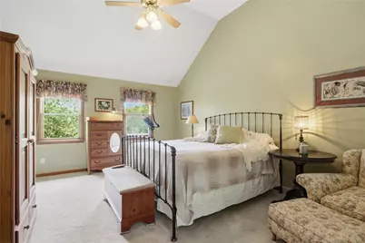 2414 Wedgewood Dr, Pittsburgh, PA 15090 - Photo 28