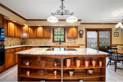 10207 Country Manor Ln, Pittsburgh, PA 15090 - Photo 16