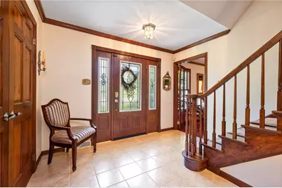 10207 Country Manor Ln, Pittsburgh, PA 15090 - Photo 6