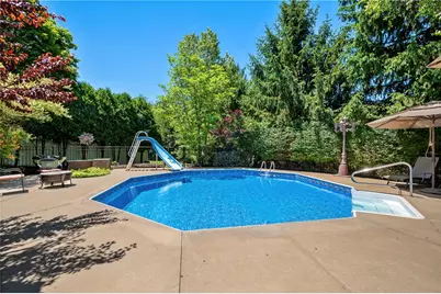 10207 Country Manor Ln, Pittsburgh, PA 15090 - Photo 46
