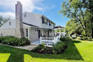 694 Fruitwood Dr, Bethel Park, PA 15102 - Photo 4