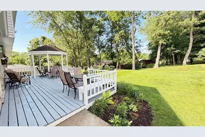 694 Fruitwood Dr, Bethel Park, PA 15102 - Photo 40