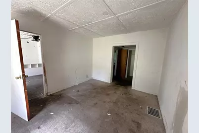 3036 Bethel Church Rd, Bethel Park, PA 15102 - Photo 8