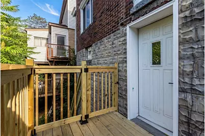 240 Ridgewood Ave, Pittsburgh, PA 15229 - Photo 18