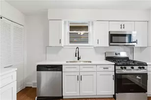 240 Ridgewood Ave, Pittsburgh, PA 15229 - Photo 6