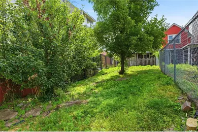 4824 Harrison St, Pittsburgh, PA 15201 - Photo 2