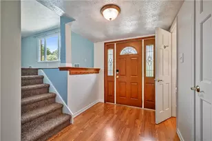 110 N Jamestown Rd, Moon/Crescent Twp, PA 15108 - Photo 4