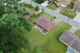 4684 Bowes Ave, West Mifflin, PA 15122 - Photo 40
