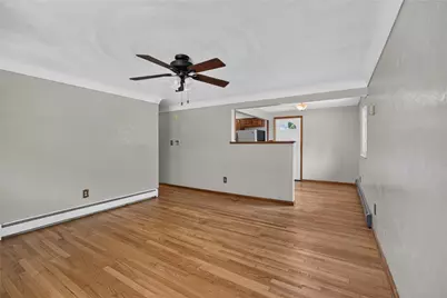 4684 Bowes Ave, West Mifflin, PA 15122 - Photo 6