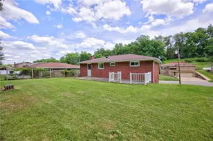 4684 Bowes Ave, West Mifflin, PA 15122 - Photo 32