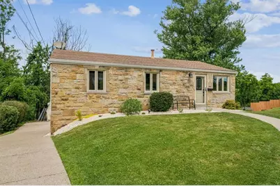 246 St Croix Drive, Pittsburgh, PA 15235 - Photo 2