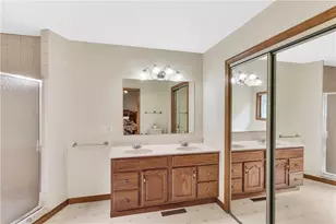 4027 Holiday Park Dr, Murrysville, PA 15668 - Photo 22