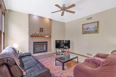 4027 Holiday Park Drive, Murrysville, PA 15668 - Photo 16