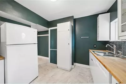 301 W Swissvale Avenue, Pittsburgh, PA 15218 - Photo 10