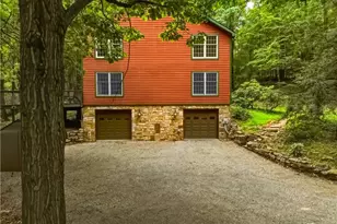 272 Mountainview Rd, Bullskin Township, PA 15610 - Photo 2