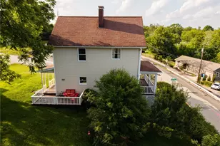 115 1st St, North Irwin, PA 15642 - Photo 4