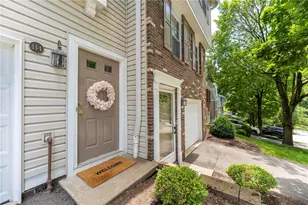 114 Saxonwald Ln, Pittsburgh, PA 15234 - Photo 2