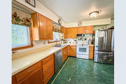 399 Bullcreek Rd, Jefferson Township, PA 16002 - Photo 10