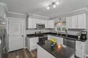 320 Frazier Dr, Neshannock Township, PA 16105 - Photo 6