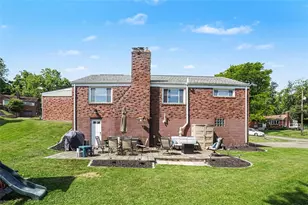 6501 Ventura Dr, South Park, PA 15236 - Photo 30