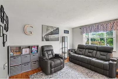 6501 Ventura Dr, South Park, PA 15236 - Photo 6