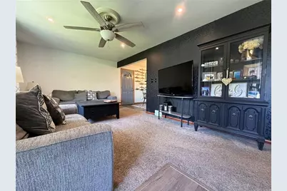 20 W Meyer, Neshannock Township, PA 16105 - Photo 6
