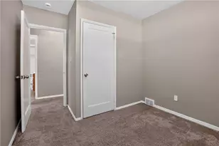 107 Dunbar Dr, Wilkins Township, PA 15235 - Photo 28