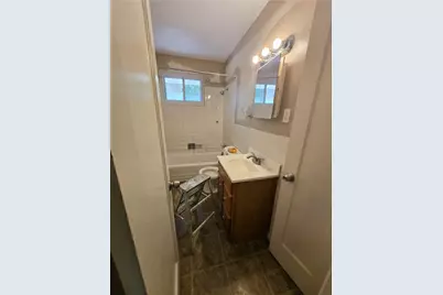107 Dunbar Dr, Wilkins Township, PA 15235 - Photo 2