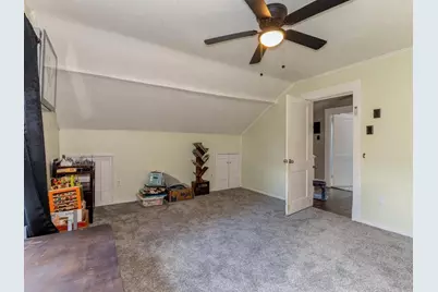326 Glenwood Dr, Ambridge, PA 15003 - Photo 18