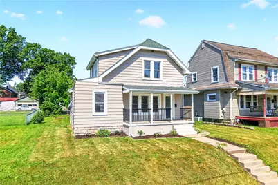 2007 Delaware Ave, New Castle, PA 16105 - Photo 2