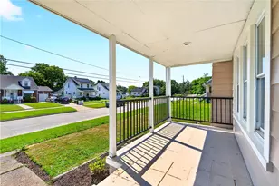 2007 Delaware Ave, New Castle, PA 16105 - Photo 10