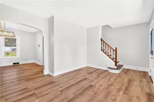 2007 Delaware Ave, New Castle, PA 16105 - Photo 20