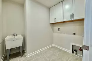 213 Winthrop Dr, Peters Township, PA 15367 - Photo 28
