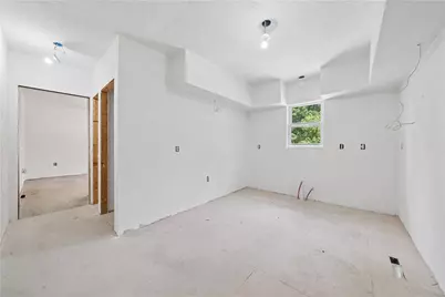 1351-1353 Mt Pleasant Rd, Hempfield Township, PA 15601 - Photo 34