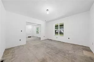 1351-1353 Mt Pleasant Rd, Hempfield Township, PA 15601 - Photo 26