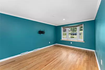 1185 Satellite Cir, Pittsburgh, PA 15241 - Photo 12