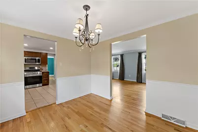 1185 Satellite Cir, Pittsburgh, PA 15241 - Photo 8