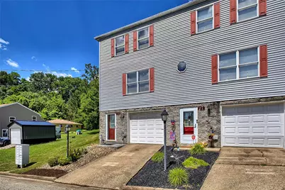 727 Dithridge  St., Jeannette, PA 15644 - Photo 2
