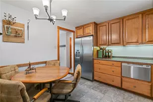 118 Merwood Dr, Ross Twp, PA 15214 - Photo 8
