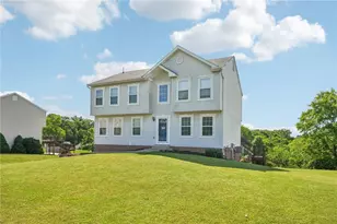 28 Giant Oak Dr, Economy, PA 15005 - Photo 2