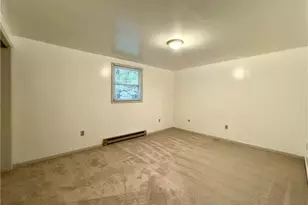 106 Dawson Dr, Ohioville, PA 15059 - Photo 14